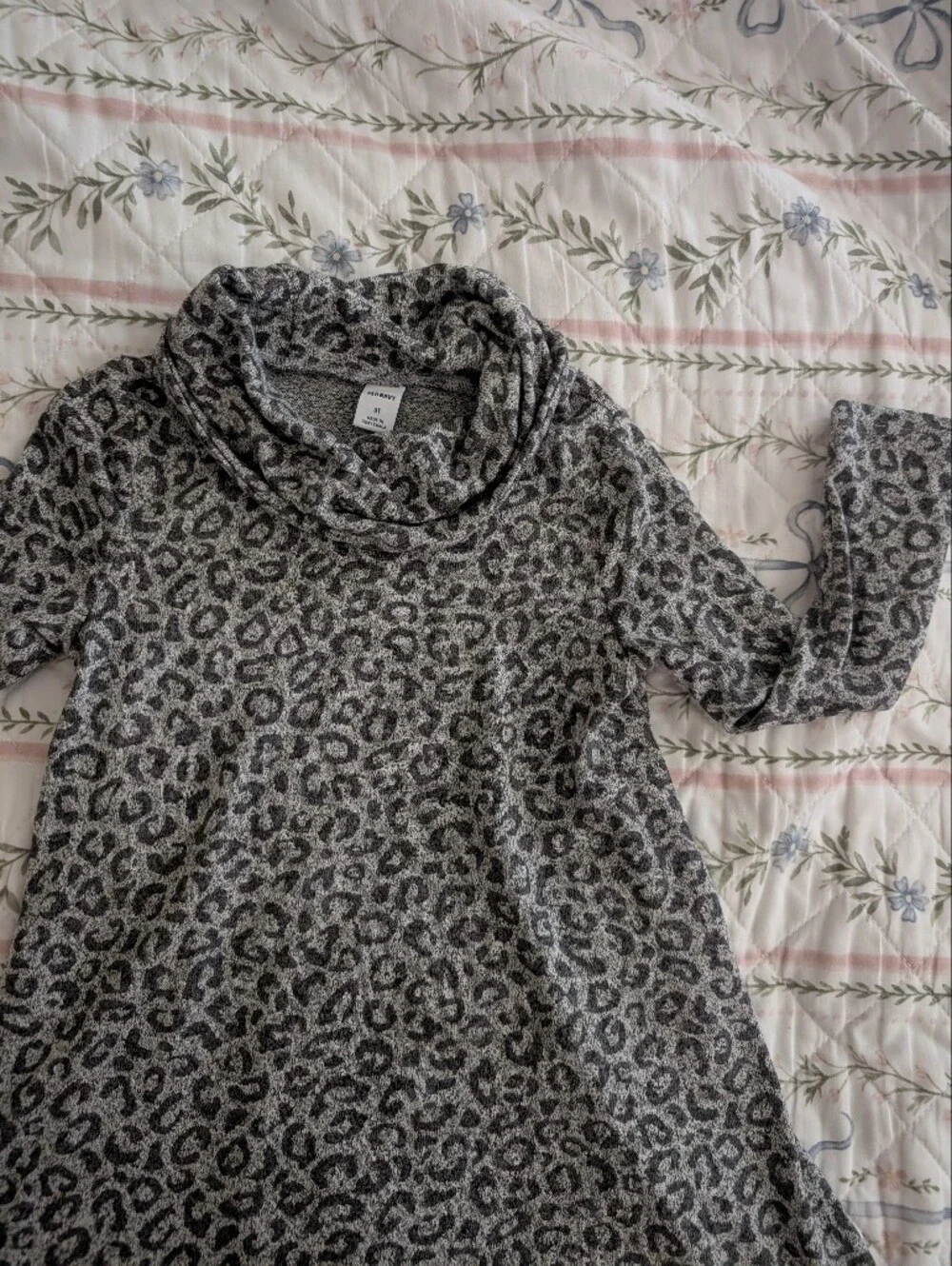 Cowl Neck Leopard Print Sweater Tunic - Gray